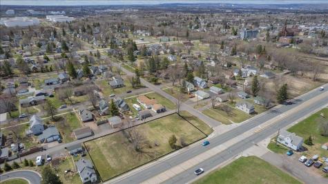 2706 E 2nd Street Superior WI 54880