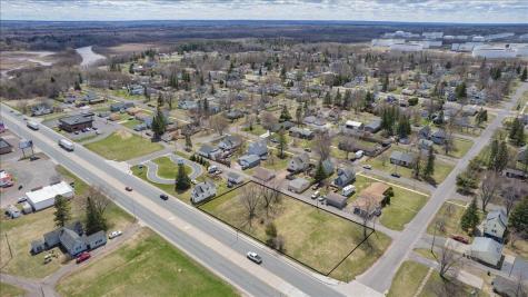 2706 E 2nd Street Superior WI 54880