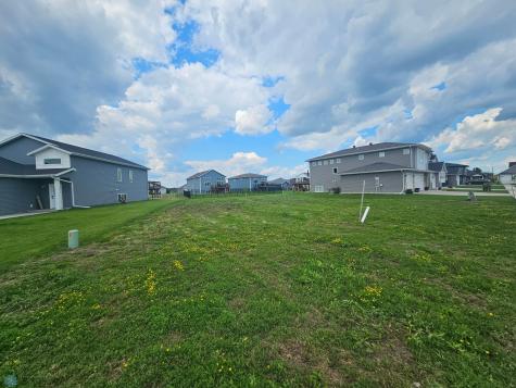 4878 Hampton Circle S Moorhead MN 56560