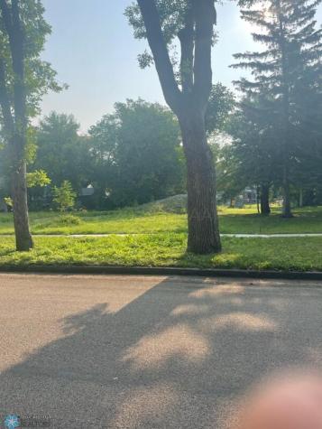 308 13th Street S Moorhead MN 56560