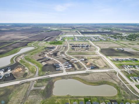 8402 62nd Street S Horace ND 58047