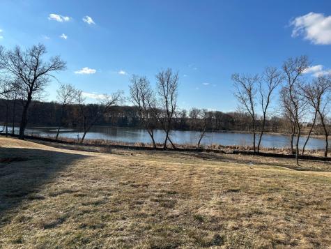 8856 67th Street Bay S Cottage Grove MN 55016