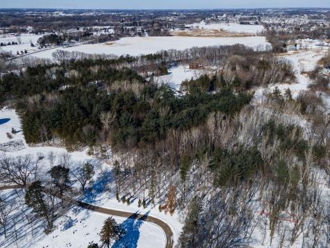 2022 Holy Name Drive Wayzata MN 55391