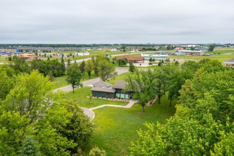 1487 Edgewood Court Wahpeton ND 58075
