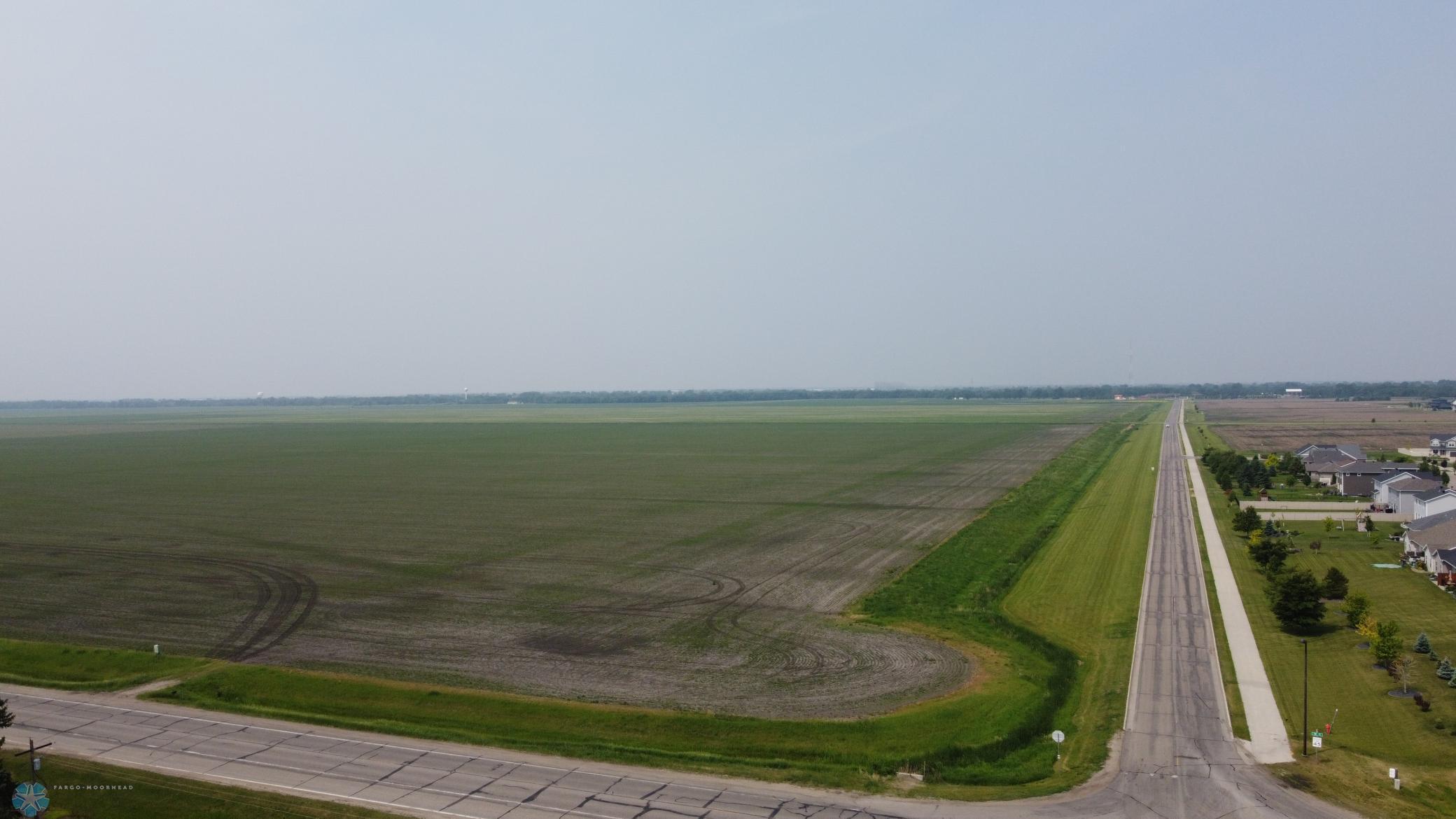 Na Na Moorhead MN 56560