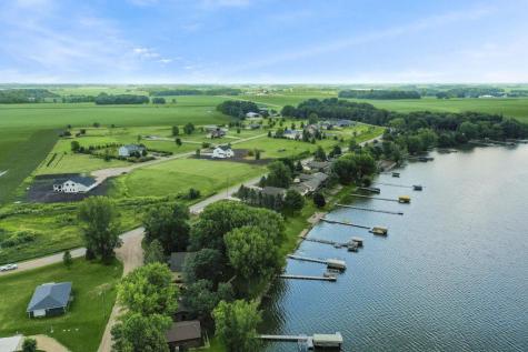 19329 Lake Volney Circle Le Center MN 56057