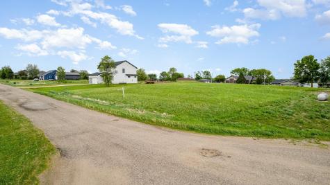 19329 Lake Volney Circle Le Center MN 56057