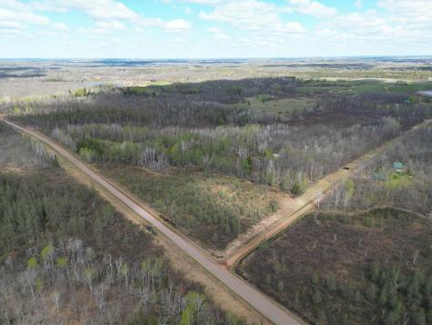 89225 Little Oak Lake Road Kerrick MN 55756