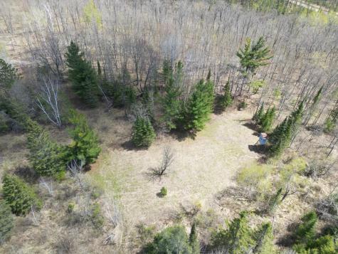 89225 Little Oak Lake Road Kerrick MN 55756