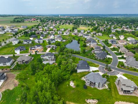 1780 River Shore Drive Hastings MN 55033