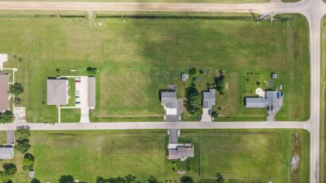 306 5th Street S Fairmount ND 58030