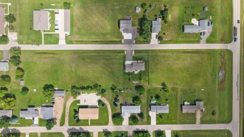 306 5th Street S Fairmount ND 58030