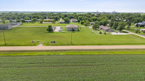306 5th Street S Fairmount ND 58030