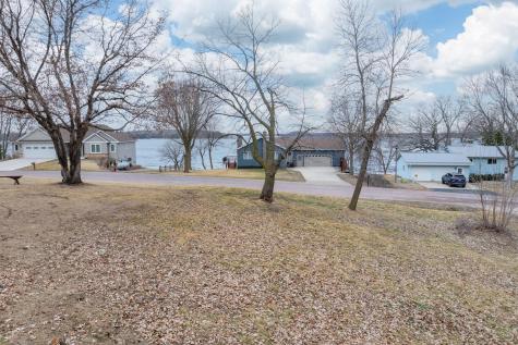 707 Tetonka View Drive Waterville MN 56096