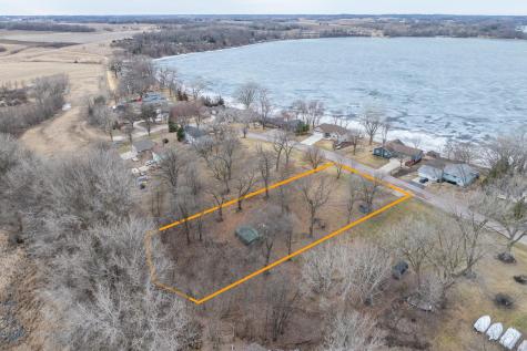 707 Tetonka View Drive Waterville MN 56096