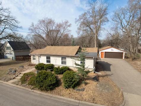 4152 Brunswick Avenue S Saint Louis Park MN 55416
