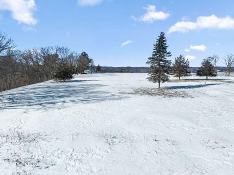 256 Salishan Drive Hudson WI 54016