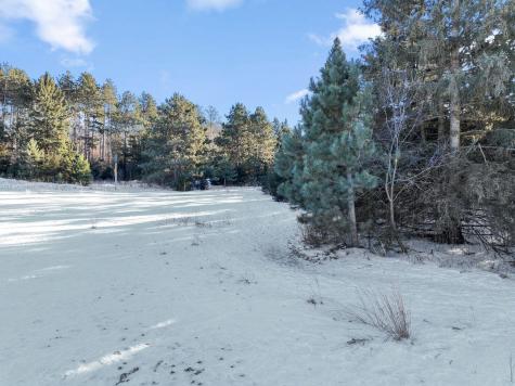 256 Salishan Drive Hudson WI 54016