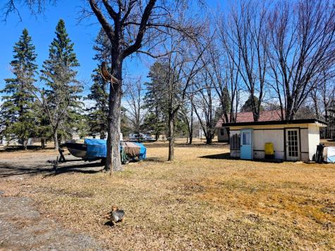 3672 County Rd 92 E Ranier MN 56668
