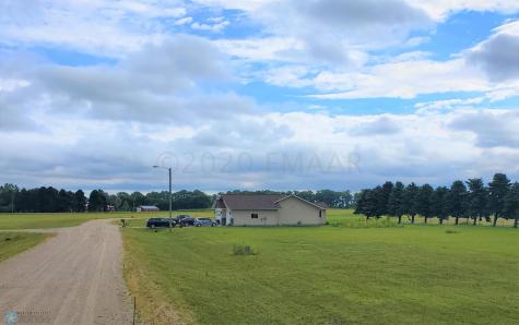 1201 Peterson Circle Milnor ND 58060