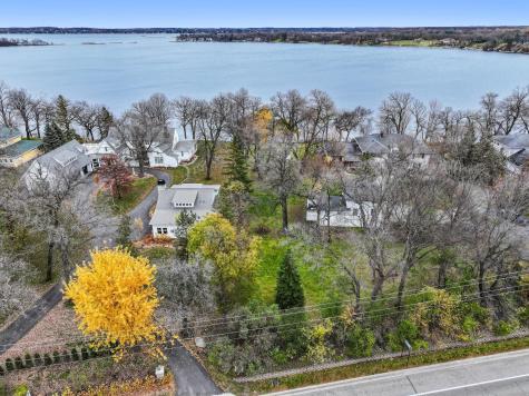 3311 N Nokomis NE Alexandria MN 56308