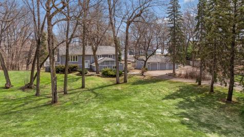 21XX Huntington Point Road E Minnetonka Beach MN 55391