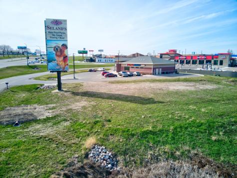 1464 W Lincoln Avenue Fergus Falls MN 56537