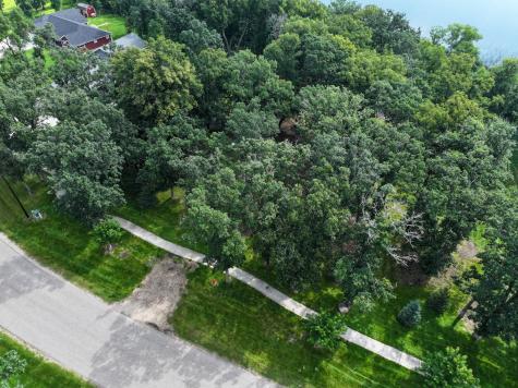 4033 Rosewood Lane SE Alexandria MN 56308