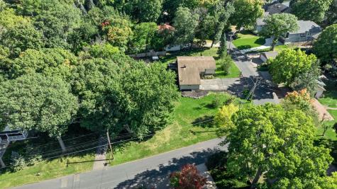 2800XX Casco Point Road Orono MN 55391