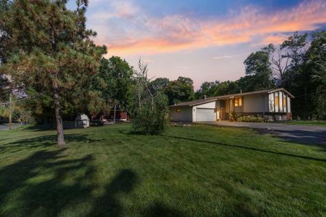 2800XX Casco Point Road Orono MN 55391