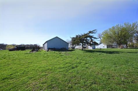 33758 171st Avenue Montgomery MN 56069