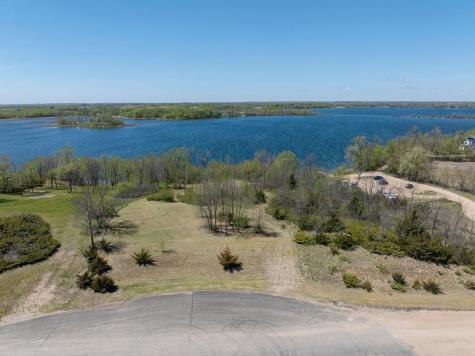Tbd Seclusion Point Road Dent MN 56528