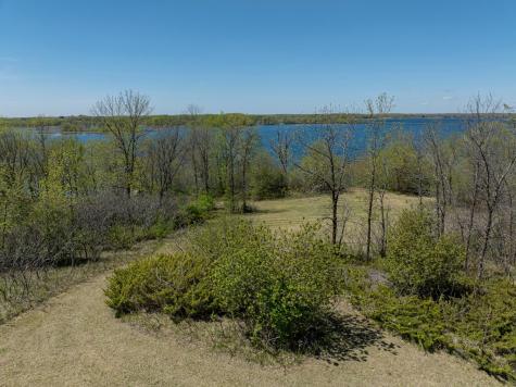 Tbd Seclusion Point Road Dent MN 56528