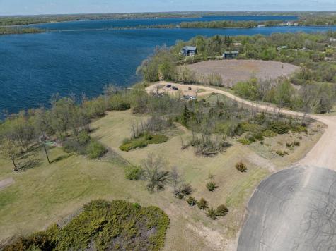 Tbd Seclusion Point Road Dent MN 56528