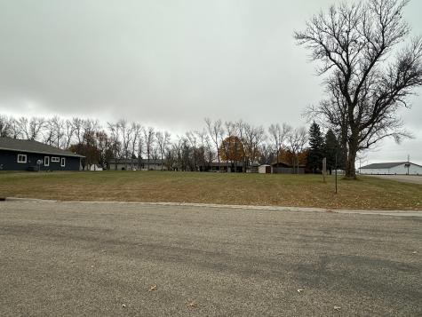 315 Mueller Drive Hendricks MN 56136