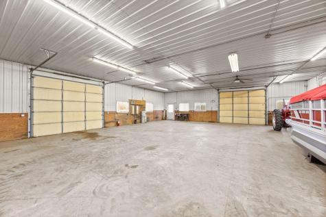 3990 Moore Avenue NW Annandale MN 55302