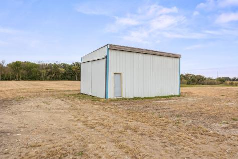 3990 Moore Avenue NW Annandale MN 55302
