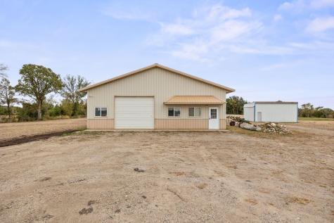 3990 Moore Avenue NW Annandale MN 55302