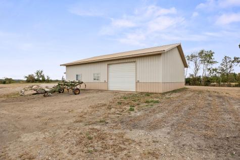 3990 Moore Avenue NW Annandale MN 55302