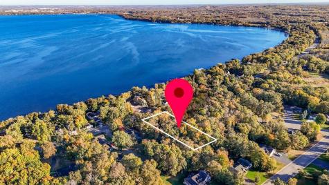 1077 S Shore Drive Detroit Lakes MN 56501