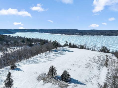 258 Salishan Drive Hudson WI 54016