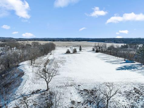 258 Salishan Drive Hudson WI 54016