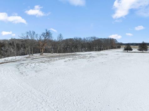 258 Salishan Drive Hudson WI 54016