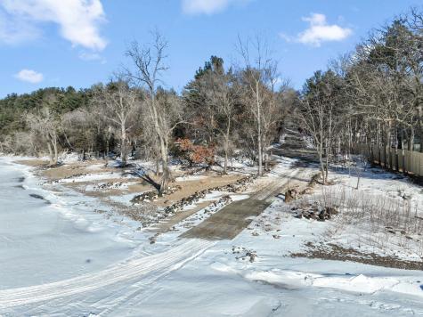 258 Salishan Drive Hudson WI 54016