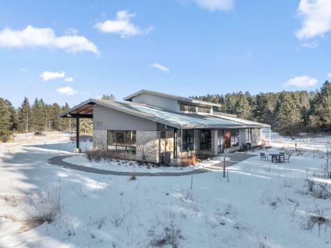258 Salishan Drive Hudson WI 54016