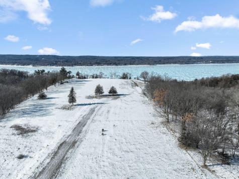 258 Salishan Drive Hudson WI 54016