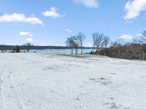 258 Salishan Drive Hudson WI 54016