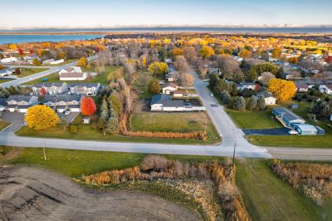 706 W Oak Street Osakis MN 56360
