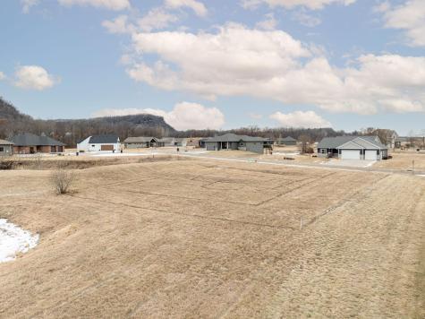 149 W Emerald Lake Lake City MN 55041