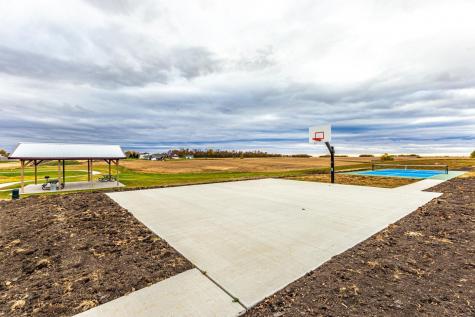 2515 Valley View Hawley MN 56549